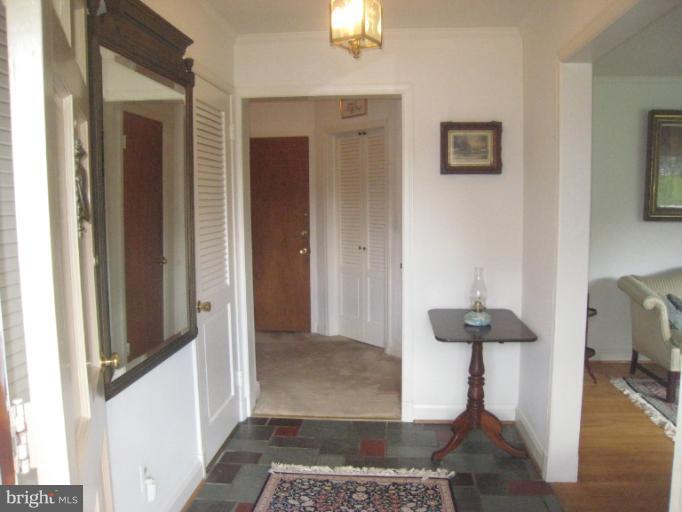 702 Stags Head Road Towson, MD 21286 - Photo 9 of 30 Entry Hall