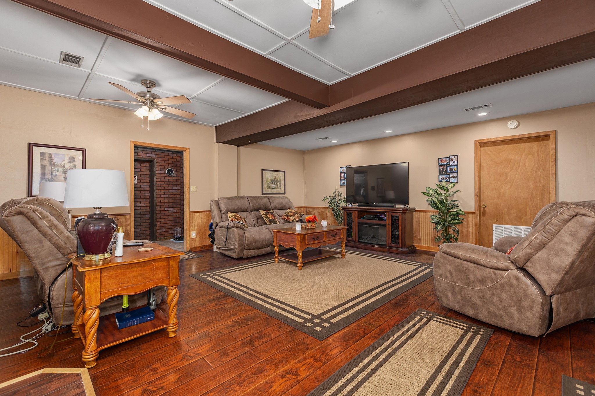 53 County Road 147 Liberty, TX 77575 - Photo 6 of 48