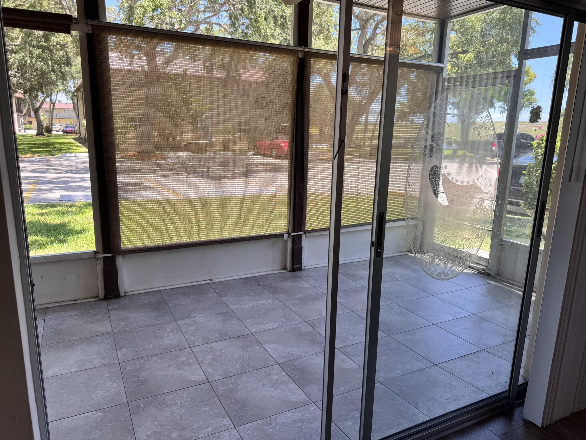 3124 Highway 441, Unit J1 Okeechobee, FL 34974 - Photo 25 of 40 a view of an empty room and window