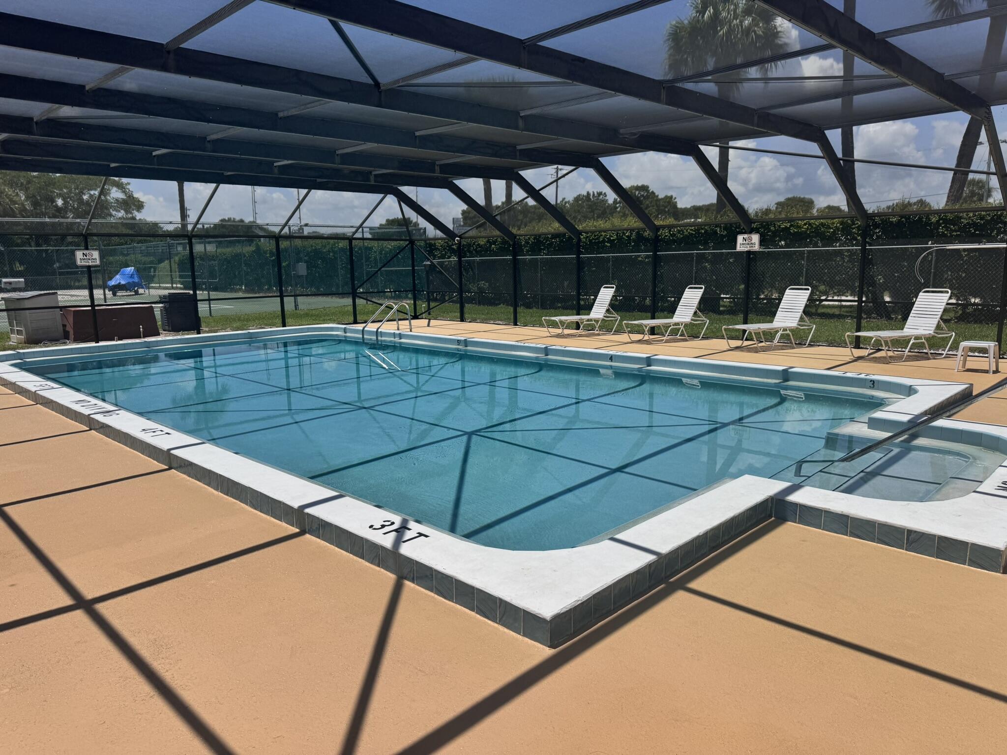 3124 Highway 441, Unit J1 Okeechobee, FL 34974 - Photo 35 of 40 a view of swimming pool