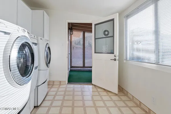 $799,999 | 1529 Paul Street, Simi Valley, CA 93065