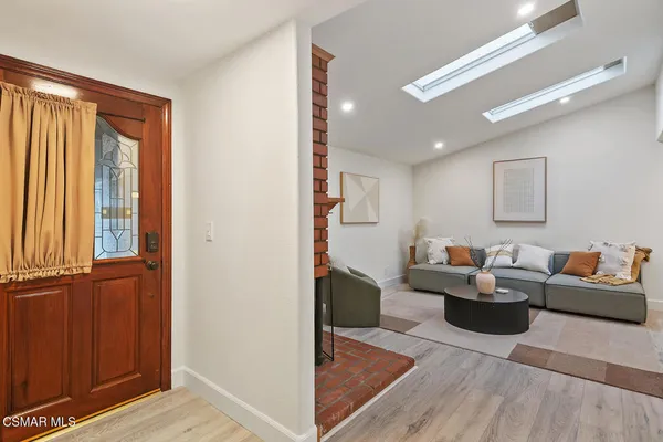 $799,999 | 1529 Paul Street, Simi Valley, CA 93065