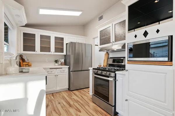 $799,999 | 1529 Paul Street, Simi Valley, CA 93065