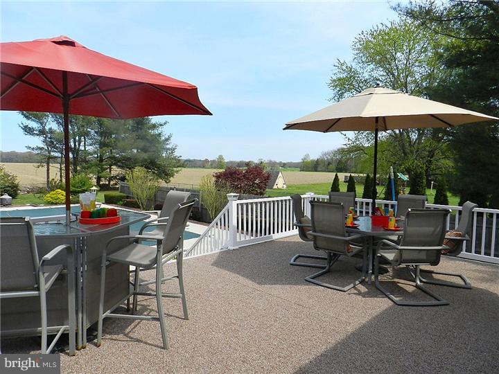 48 Ferrell Road Mullica Hill, NJ 08062 - Photo 8 of 25 Deck