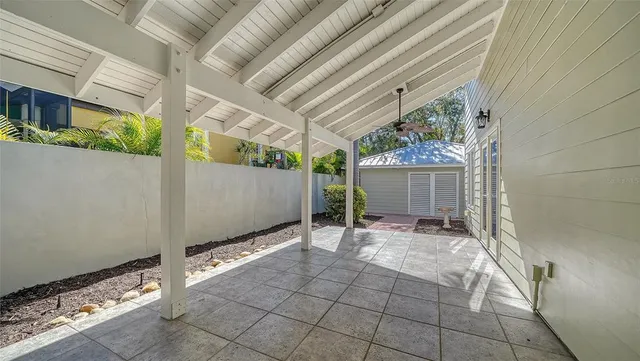 $2,195,000 | 1695 Hyde Park Street, Sarasota, FL 34239