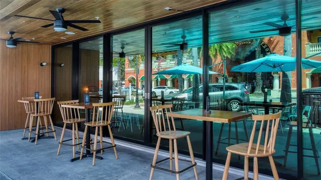 $2,195,000 | 1695 Hyde Park Street, Sarasota, FL 34239