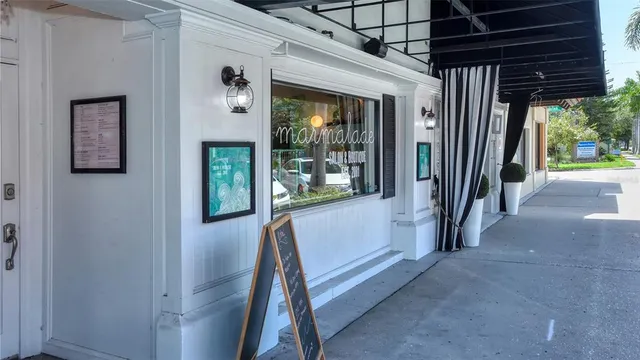 $2,195,000 | 1695 Hyde Park Street, Sarasota, FL 34239