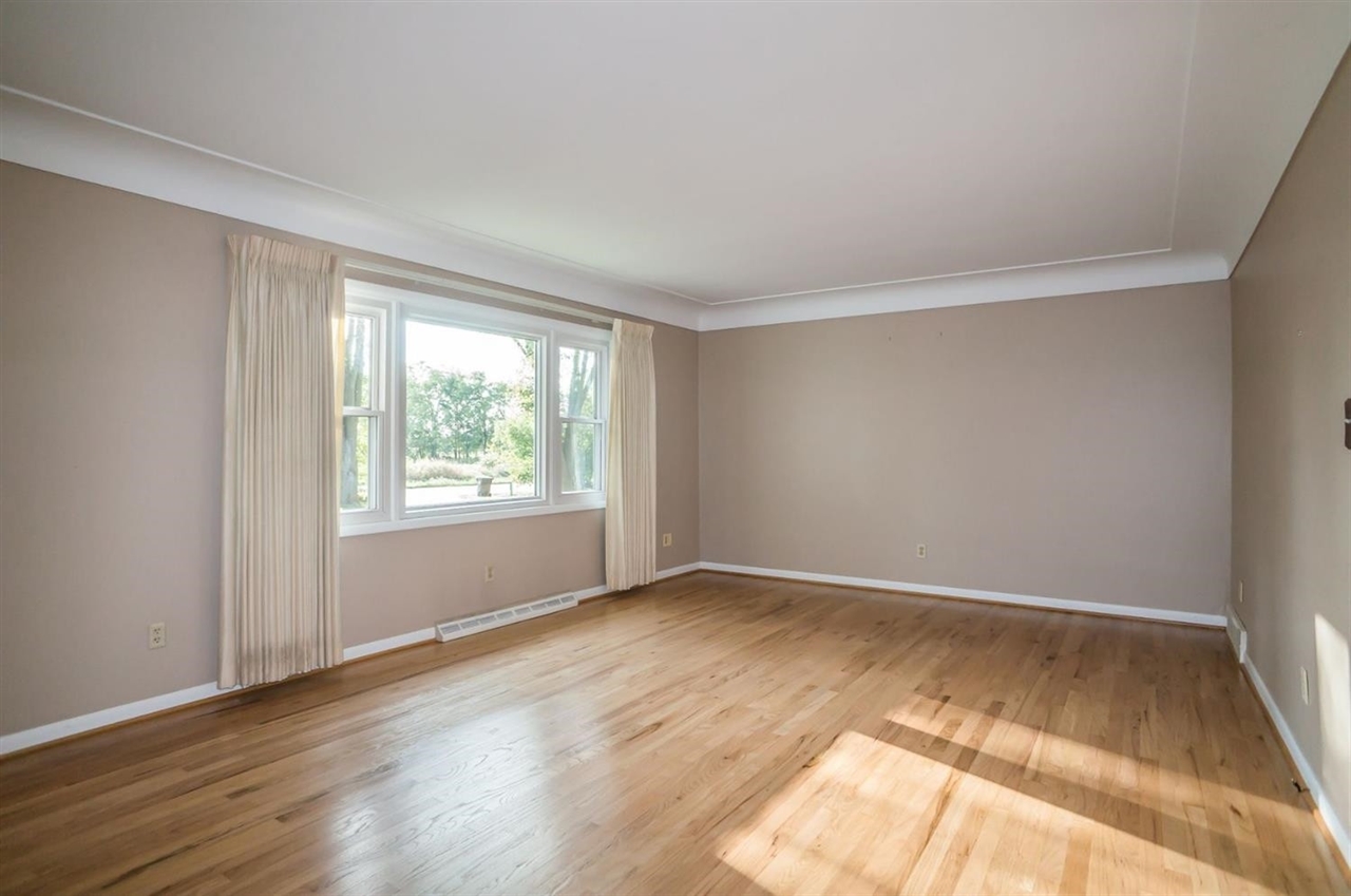 4902 South M 52 Manchester, MI 48158 - Photo 6 of 33