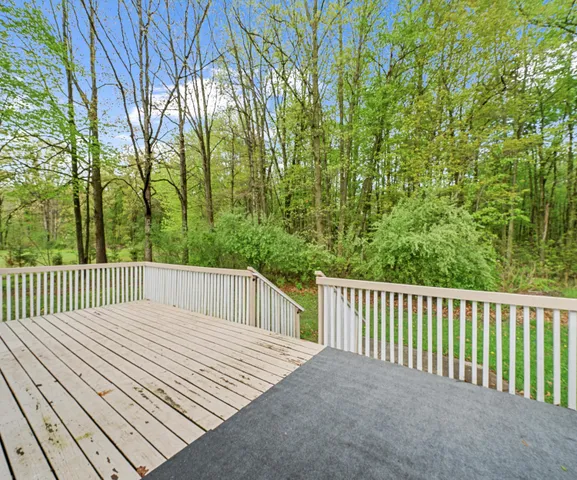 $165,000 | 24118 Martinsville Road, Belleville, MI 48111