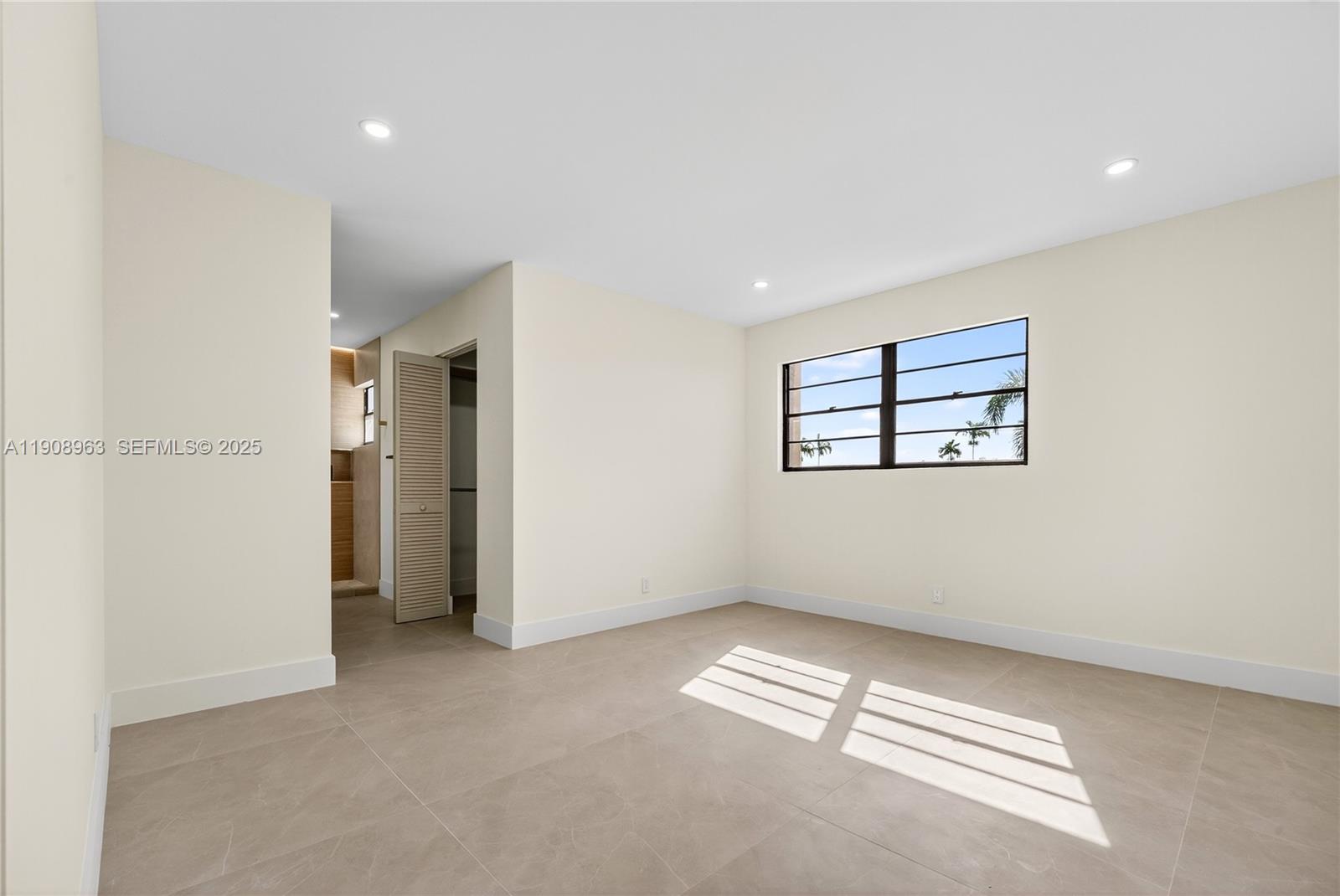 6243 Northwest 171st Street Hialeah, FL 33015 - Photo 23 of 31