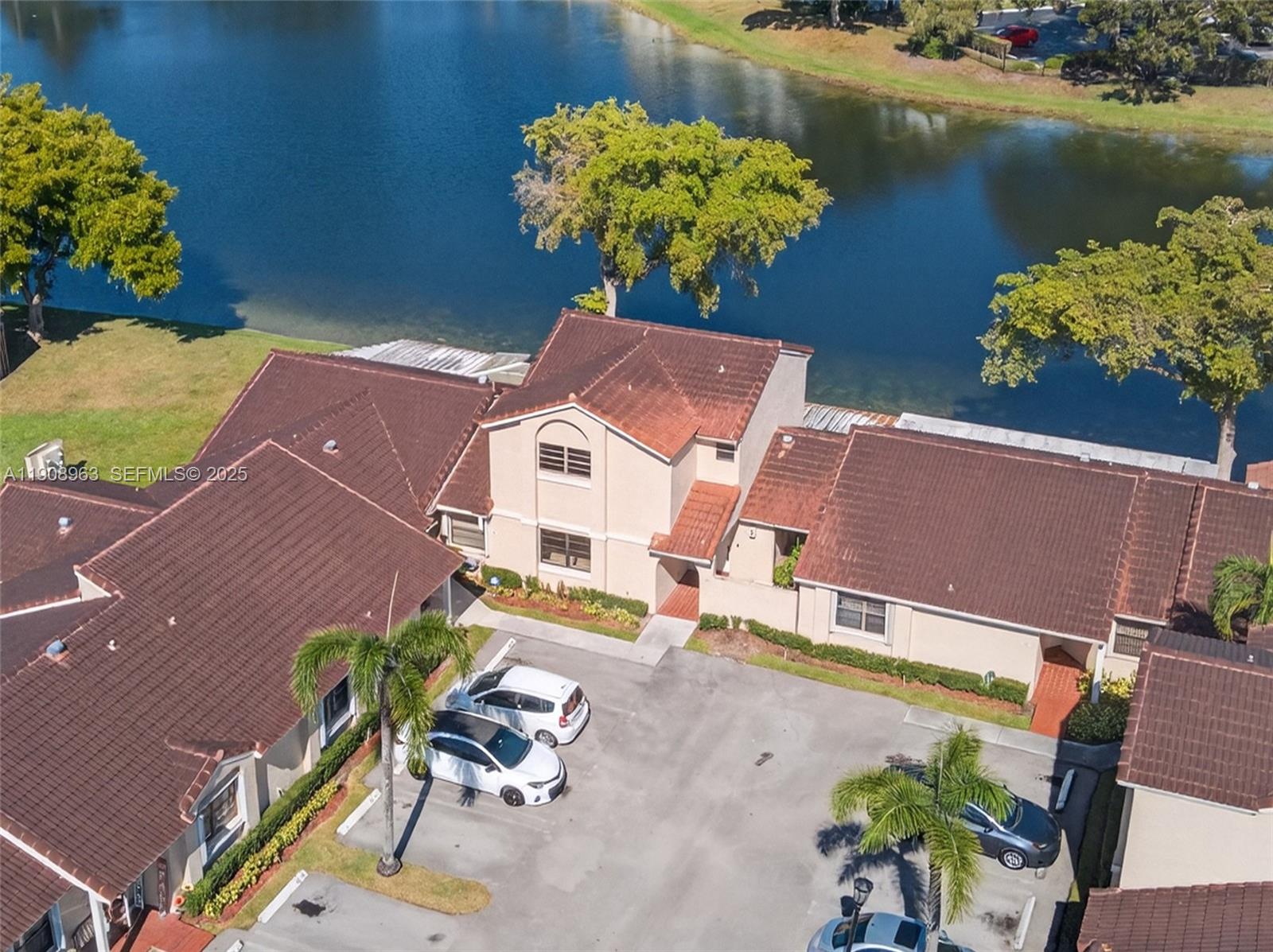 6243 Northwest 171st Street Hialeah, FL 33015 - Photo 29 of 31