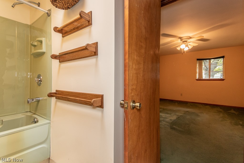 28290 White Road Wickliffe, OH 44092 - Photo 26 of 33 Gallery Image 26