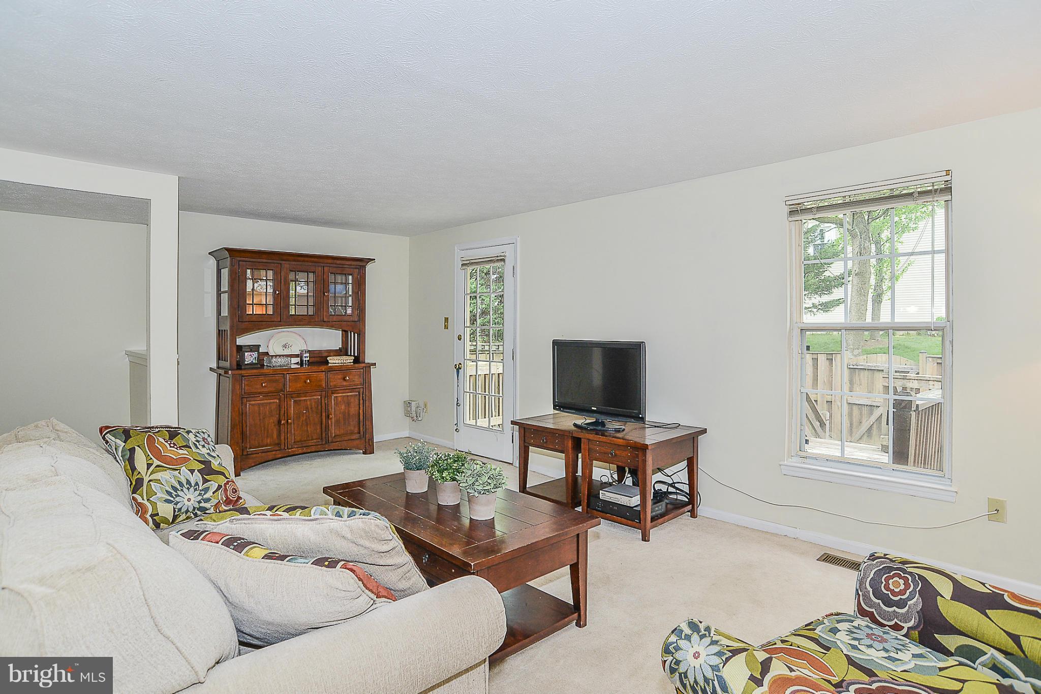 13922 Winding Ridge Lane Centreville, VA 20121 - Photo 9 of 22 Family Room