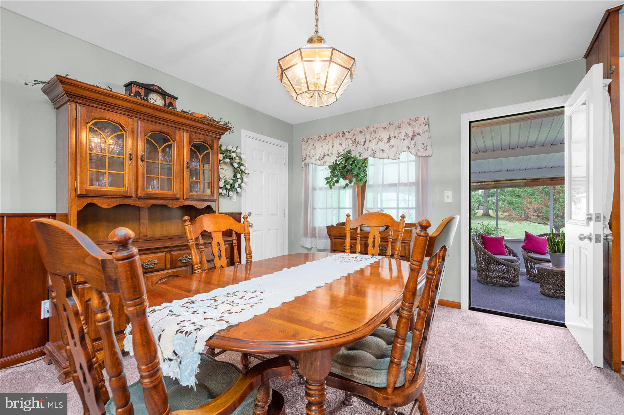 11 Meadowbrook Road Flemington, NJ 08822 - Photo 8 of 26