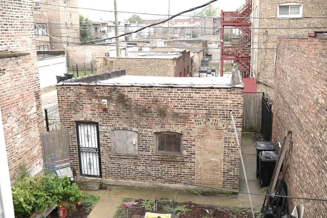 $235,000 | 1651 West 79th Street, Chicago, IL 60620