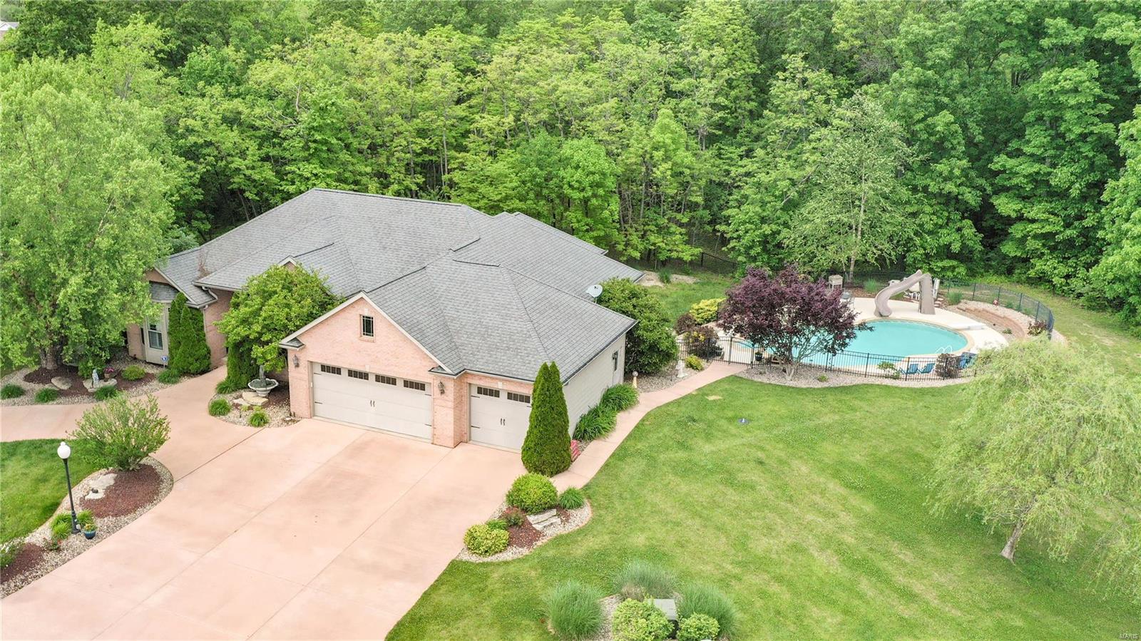 7310 Timbercrest Drive Godfrey, IL 62035 - Photo 1 of 92 Gallery Image 1