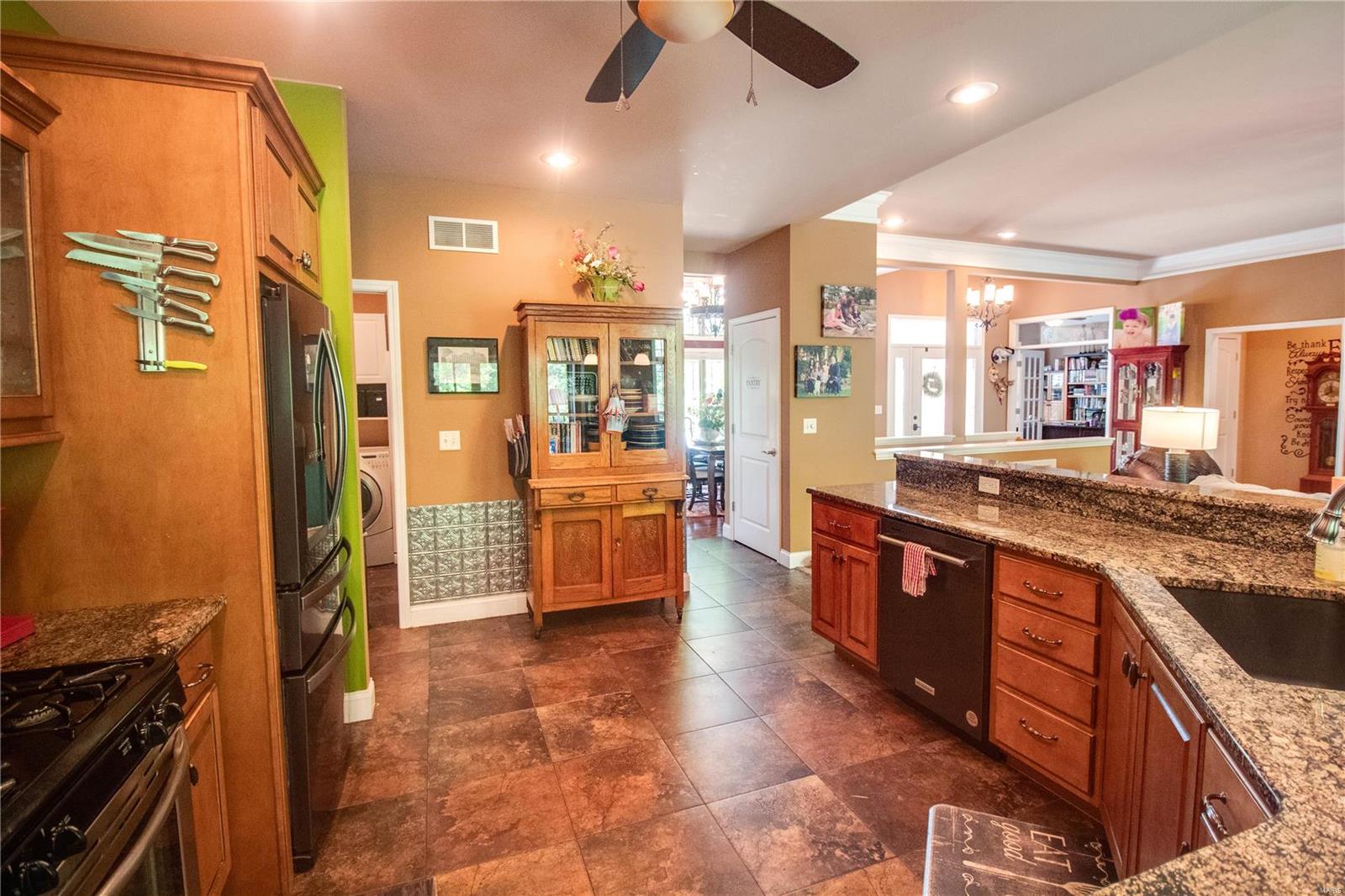 7310 Timbercrest Drive Godfrey, IL 62035 - Photo 32 of 92 Gallery Image 32