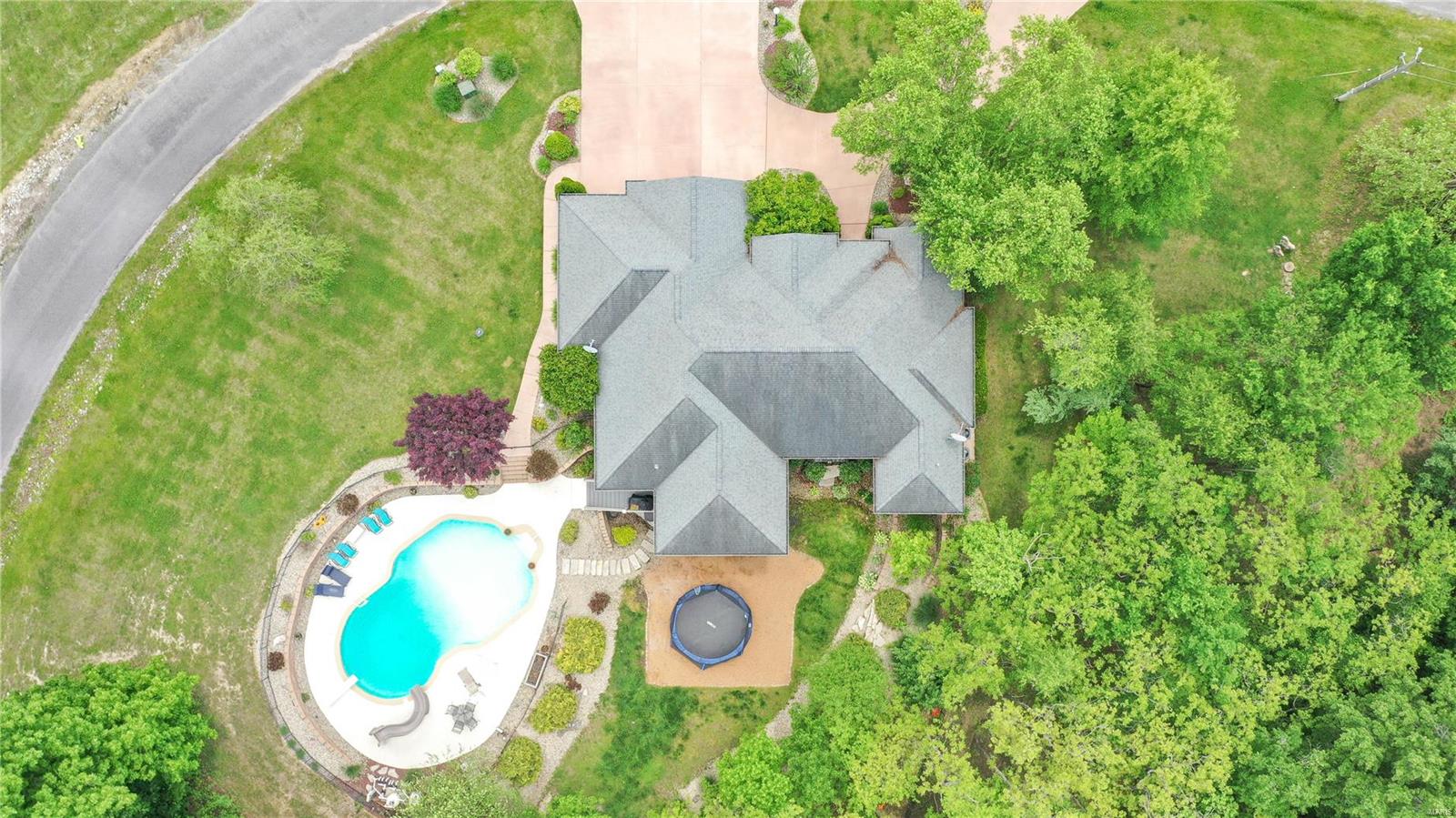 7310 Timbercrest Drive Godfrey, IL 62035 - Photo 88 of 92 Gallery Image 88