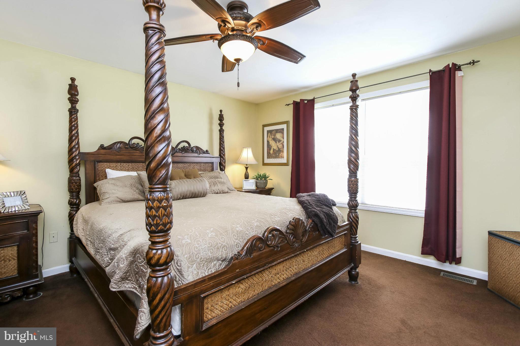 429 Silver Run Valley Road Westminster, MD 21158 - Photo 13 of 24 LARGE OWNERS' BEDROOM W/WALK IN CLOSET