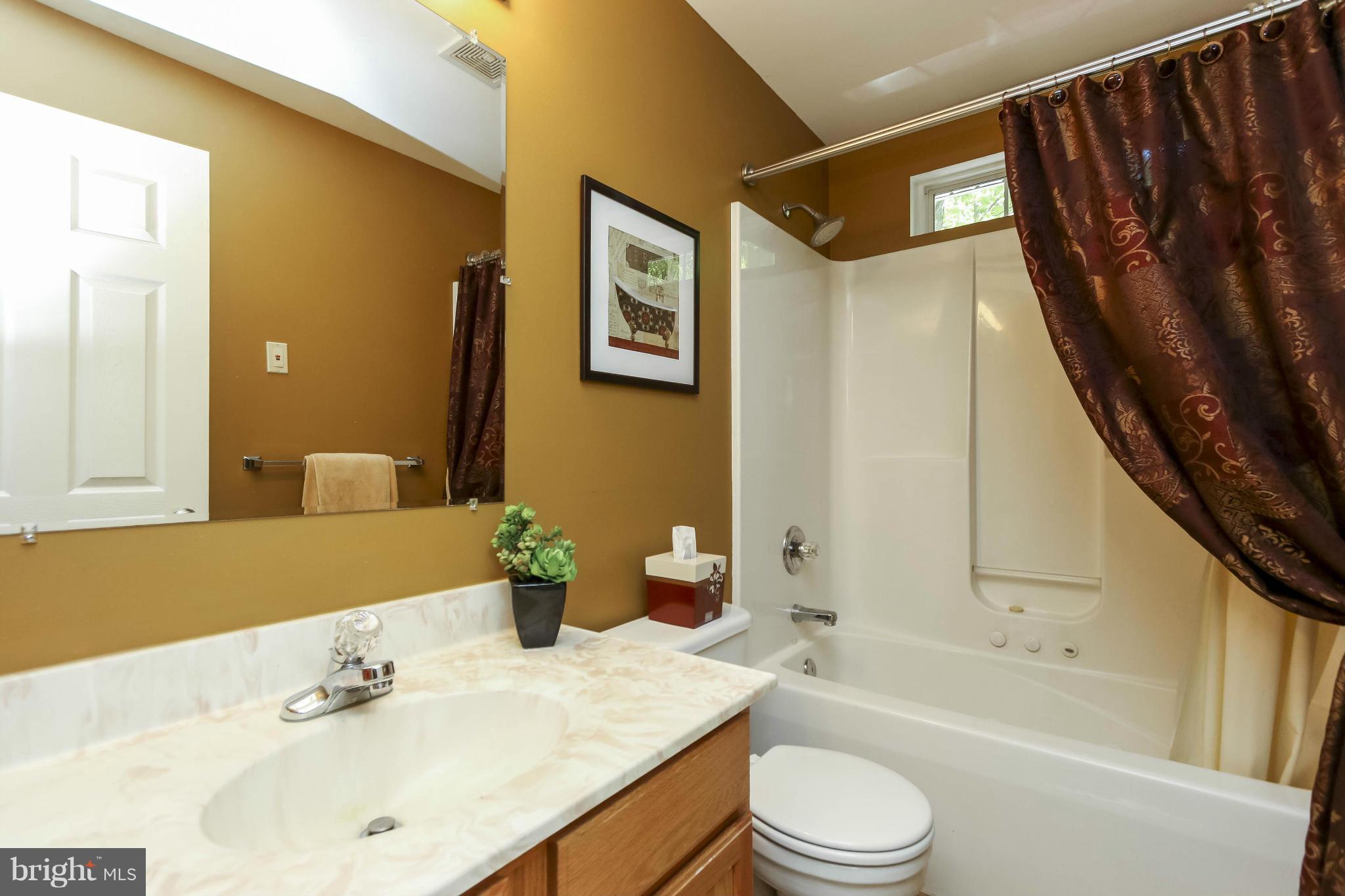 429 Silver Run Valley Road Westminster, MD 21158 - Photo 18 of 24 HALL BATH
