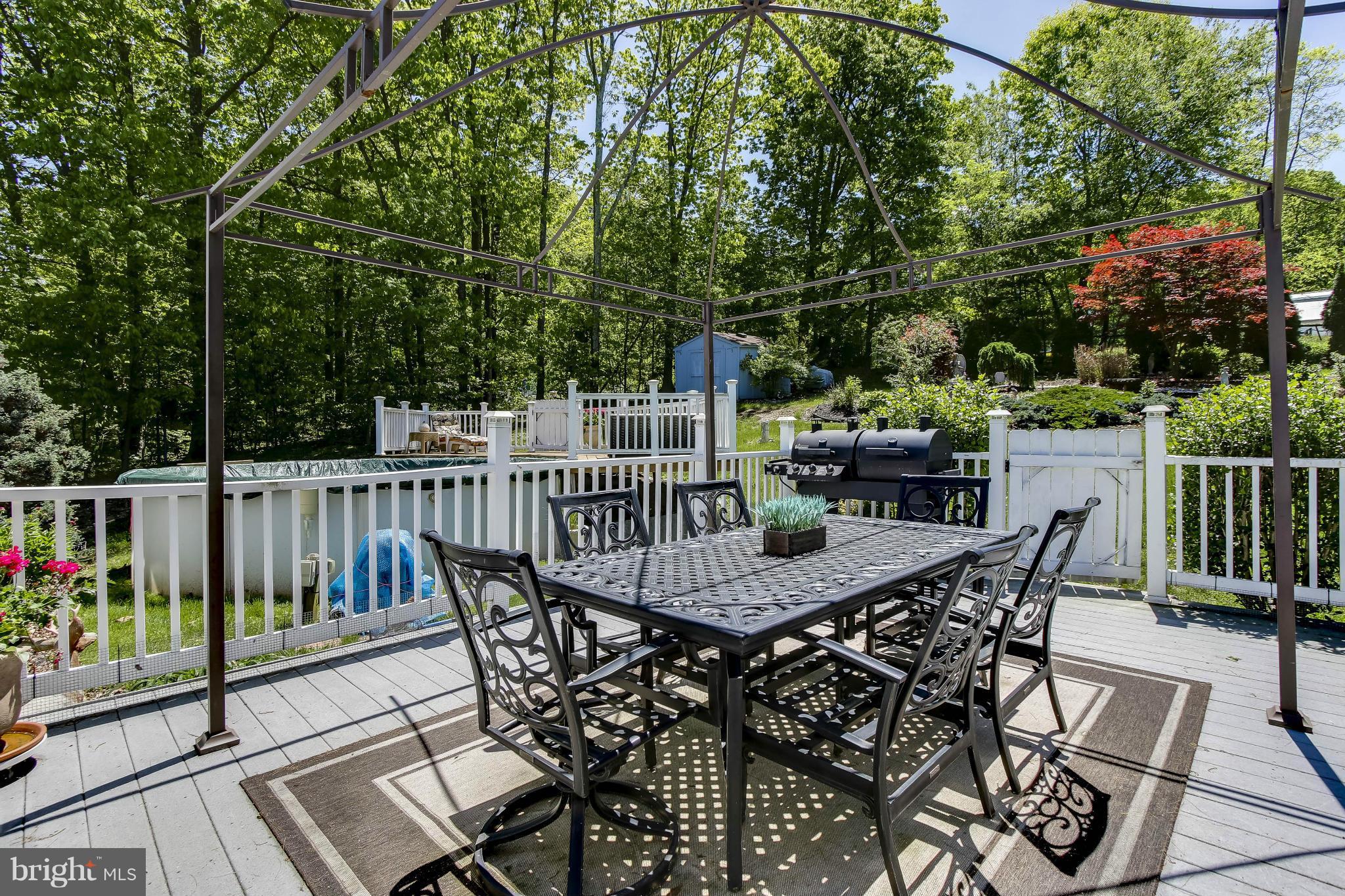 429 Silver Run Valley Road Westminster, MD 21158 - Photo 8 of 24 COMPOSITE DECK