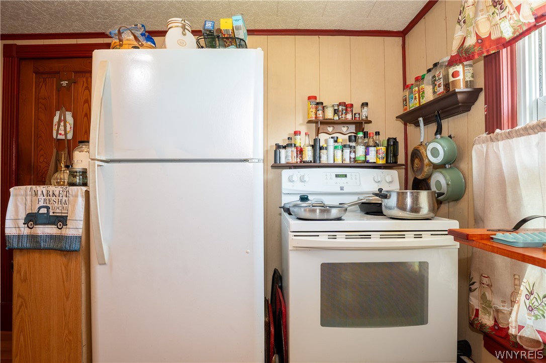 9571 Bernd Road Le Roy, NY 14525 - Photo 13 of 50
