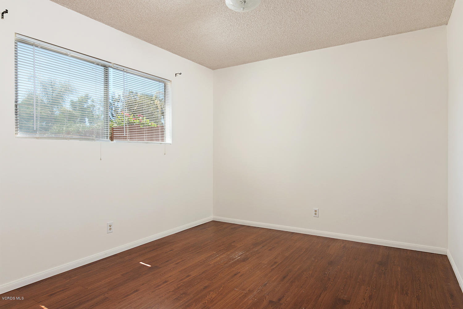4268 Springfield Street Simi Valley, CA 93063 - Photo 16 of 26 4268 Springfield St-016-3-Bedroom-MLS_Si