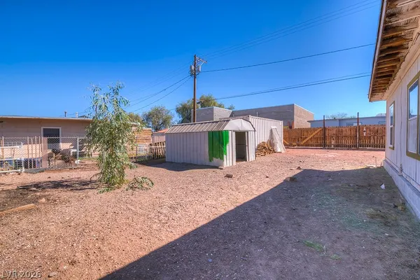 $1,750 | 18 Magnesium Street, Henderson, NV 89015