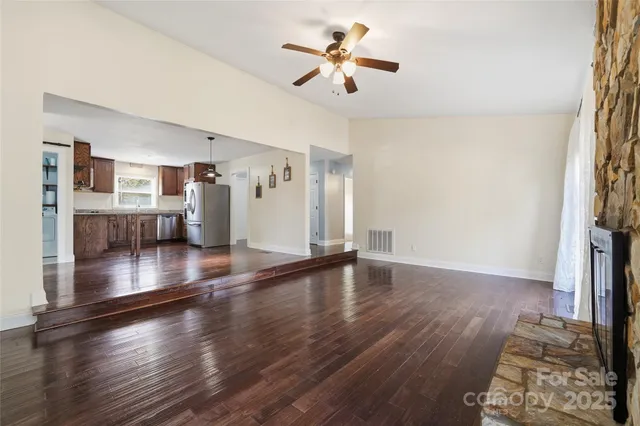 $415,000 | 501 Vista Grande Circle, Charlotte, NC 28226