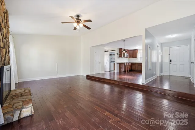 $415,000 | 501 Vista Grande Circle, Charlotte, NC 28226