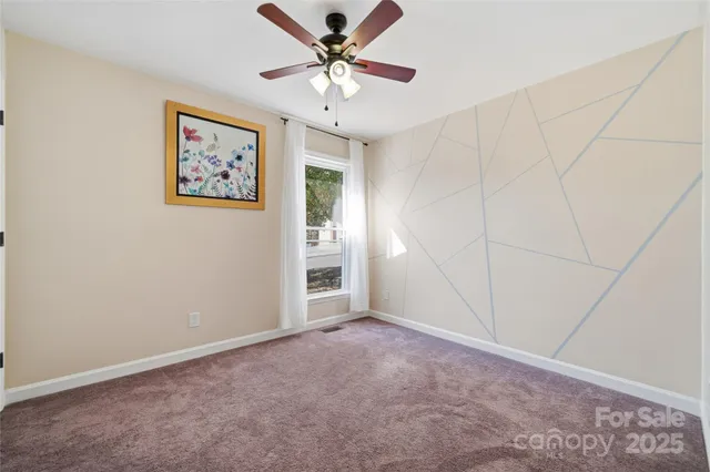 $415,000 | 501 Vista Grande Circle, Charlotte, NC 28226