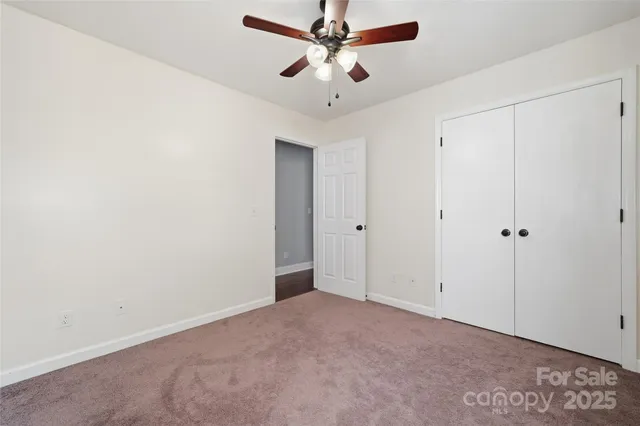 $415,000 | 501 Vista Grande Circle, Charlotte, NC 28226