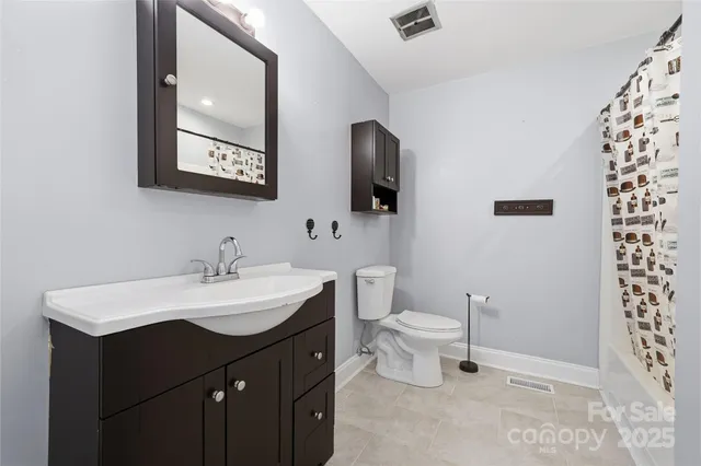 $415,000 | 501 Vista Grande Circle, Charlotte, NC 28226