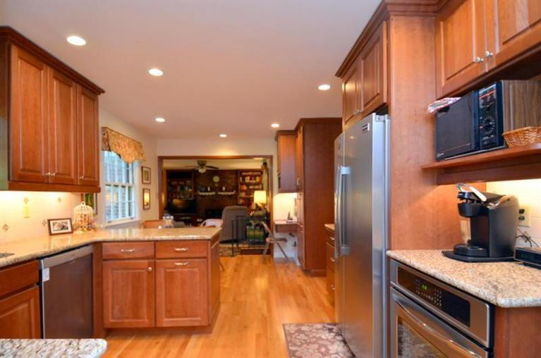3085 Montavesta Road Lexington, KY 40502 - Photo 8 of 48 Photo 8