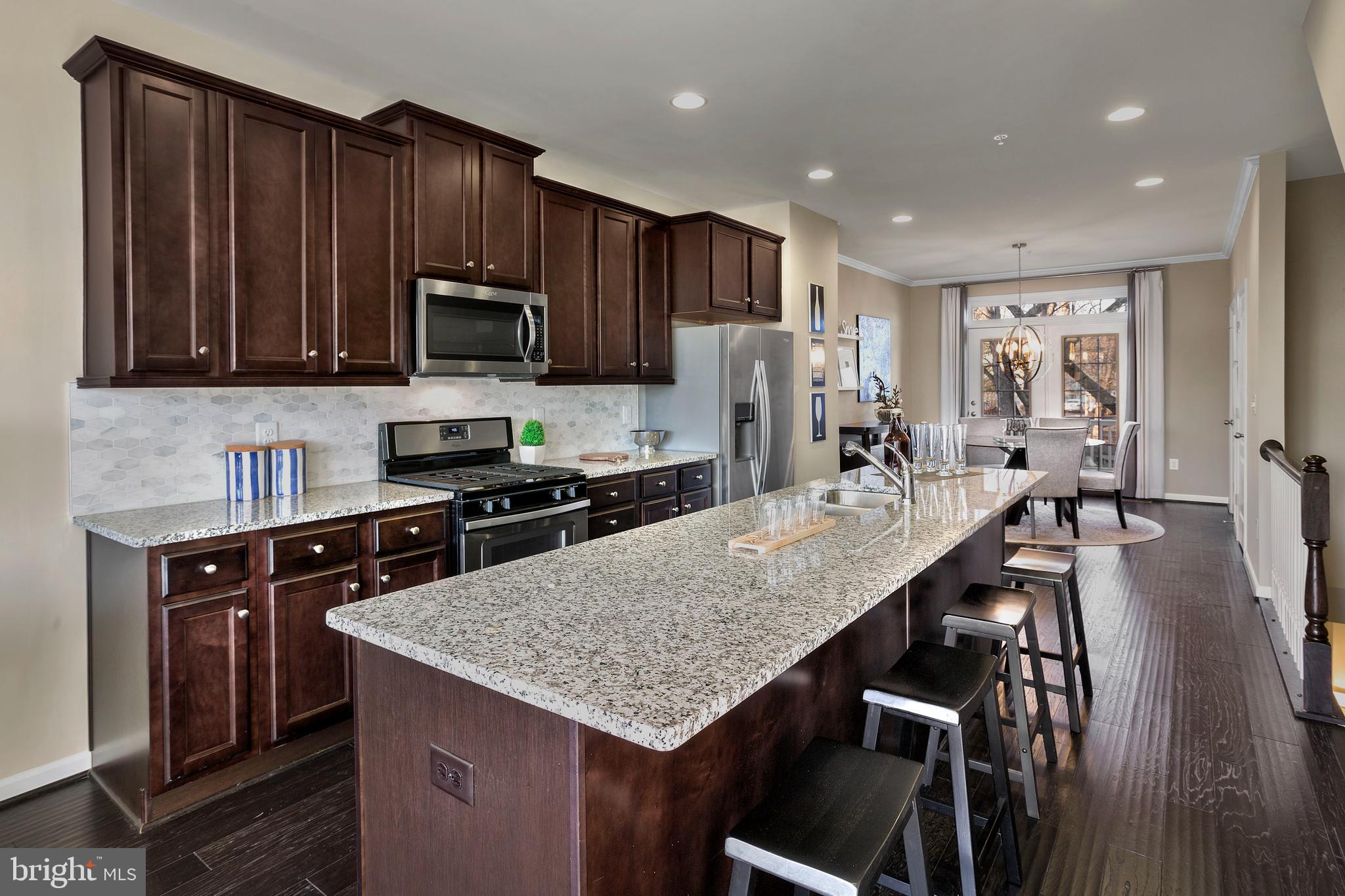 4808 Vista Glen Lane Lanham, MD 20706 - Photo 2 of 22