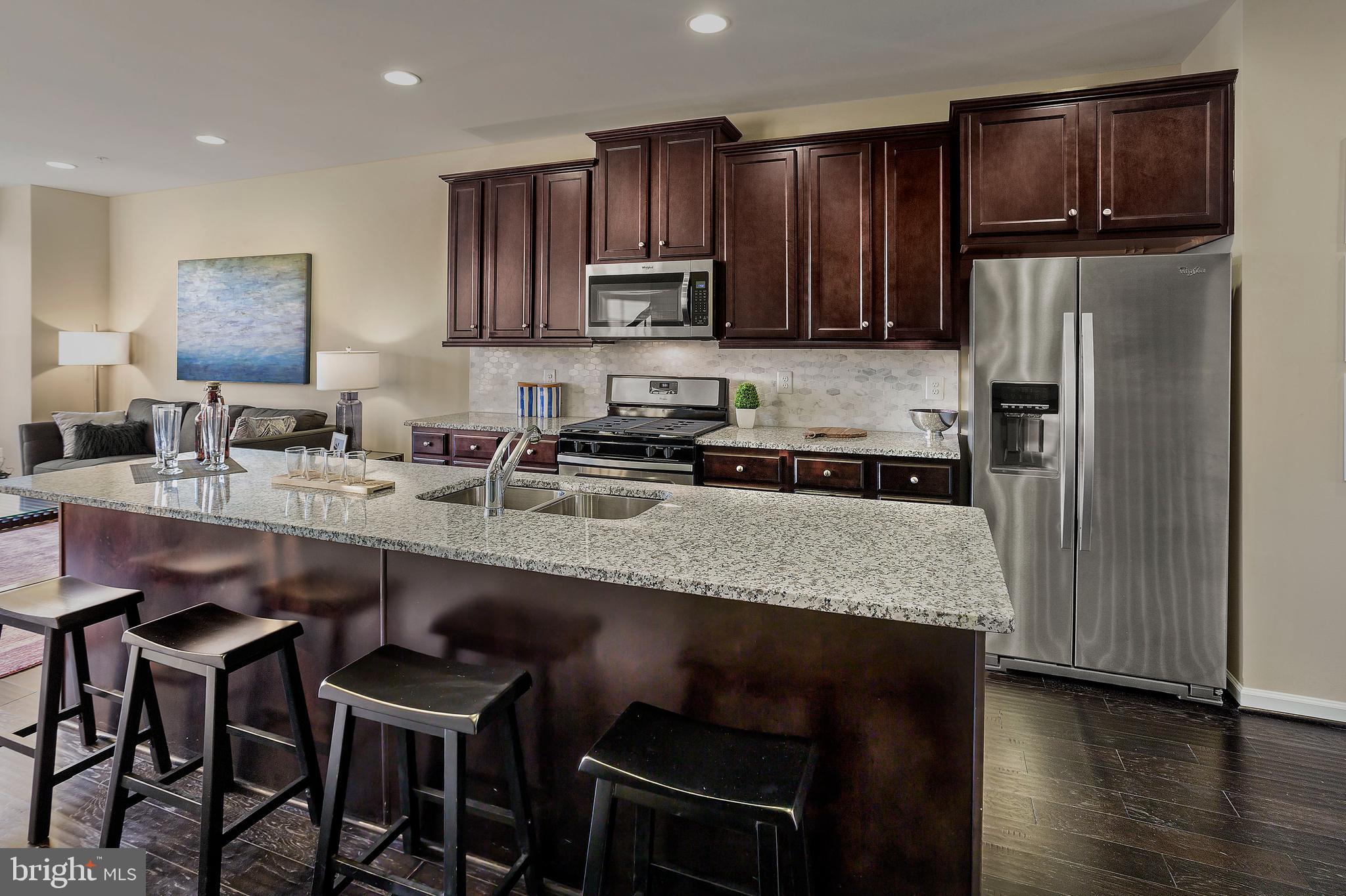 4808 Vista Glen Lane Lanham, MD 20706 - Photo 3 of 22