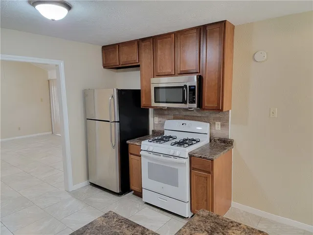 $2,000 | 4011 Windswept Drive, College Station, TX 77845