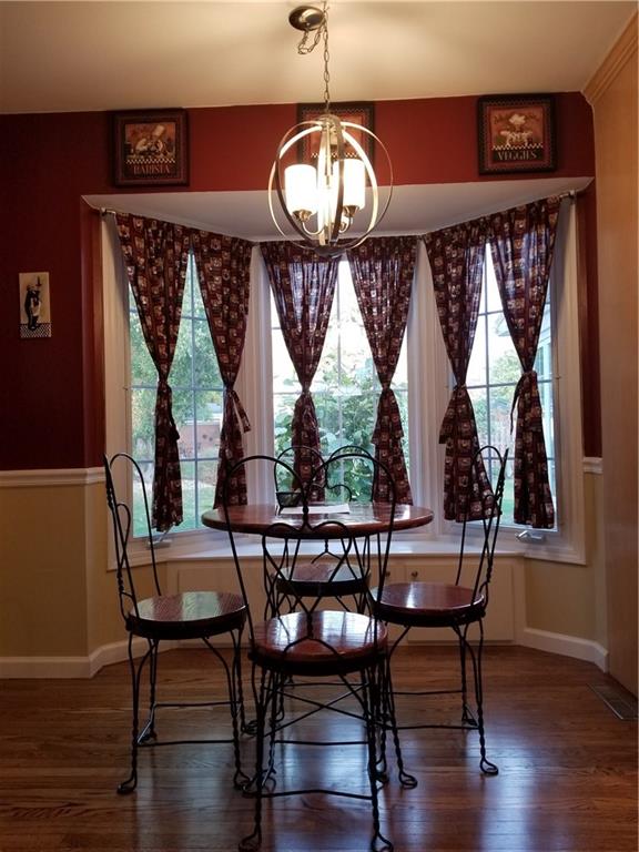 4055 North Riverside Drive Columbus, IN 47203 - Photo 8 of 20