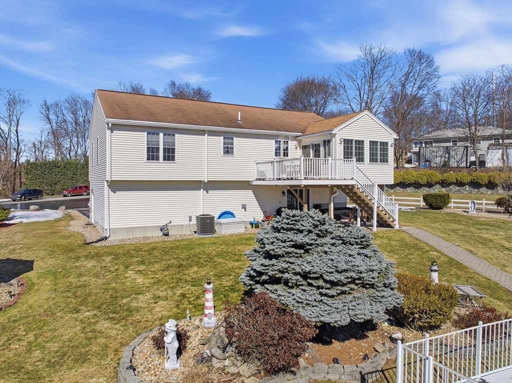 16 Princeton Road Hudson, MA 01749 - Photo 2 of 40