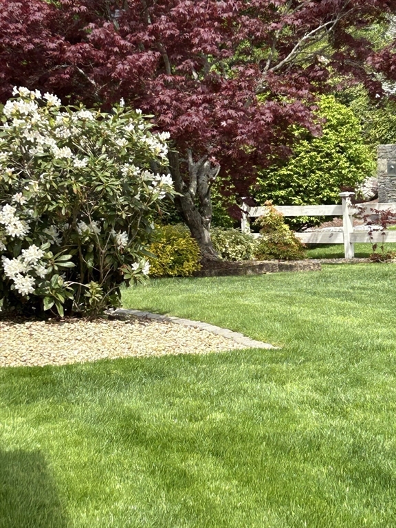 16 Princeton Road Hudson, MA 01749 - Photo 36 of 40