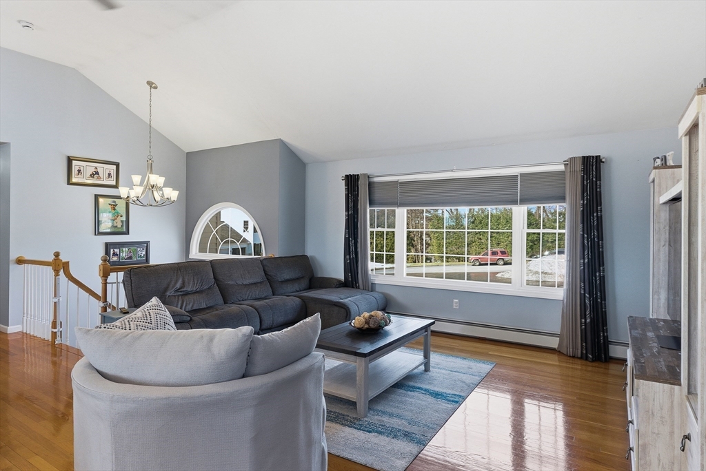 16 Princeton Road Hudson, MA 01749 - Photo 6 of 40