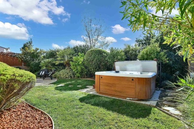 $2,179,999 | 297 Drummond Drive, Hayward, CA 94542