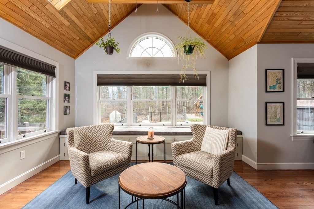 10 Grafton Road Upton, MA 01568 - Photo 10 of 42