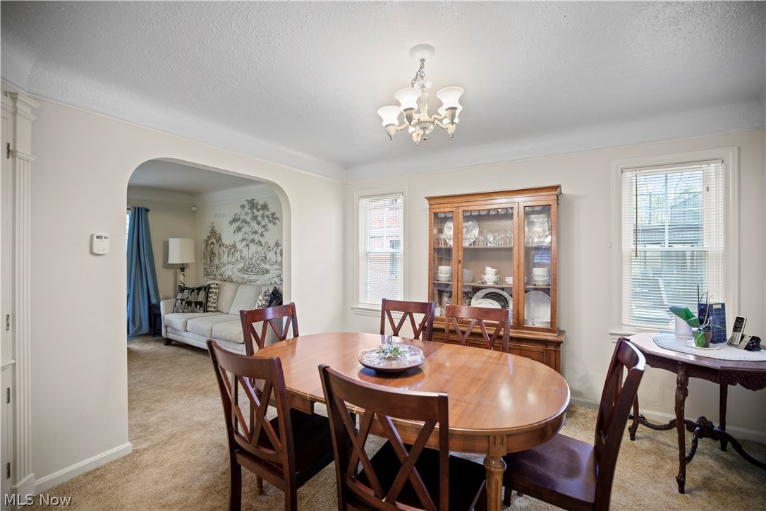 947 Beverly Road Cleveland Heights, OH 44121 - Photo 5 of 27