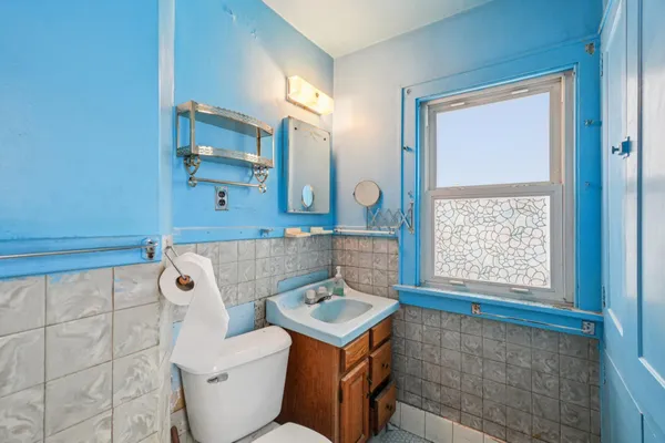 $132,000 | 869 Lincoln Avenue, Lincoln Park, MI 48146
