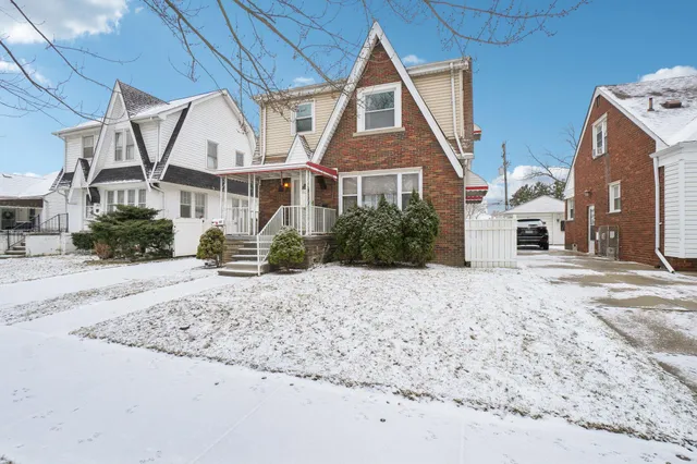 $144,900 | 869 Lincoln Avenue, Lincoln Park, MI 48146