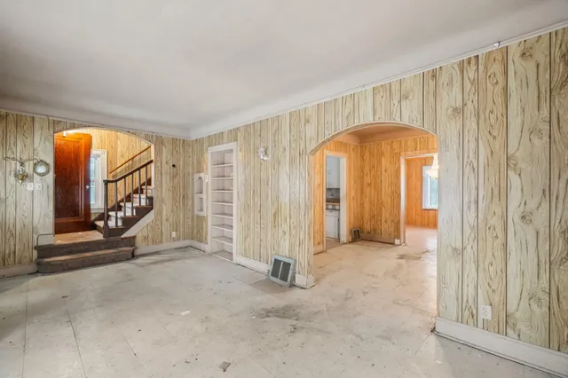 $144,900 | 869 Lincoln Avenue, Lincoln Park, MI 48146