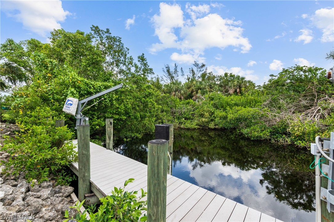 1058 Old Bridge Road North Fort Myers, FL 33917 - Photo 36 of 43 a view of a pathway with a yard