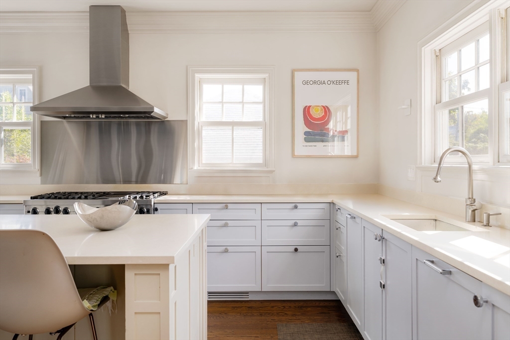 700 Commonwealth Avenue Newton, MA 02459 - Photo 16 of 41