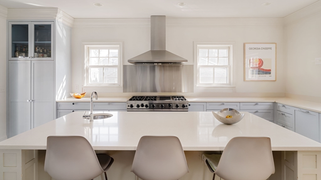 700 Commonwealth Avenue Newton, MA 02459 - Photo 19 of 41